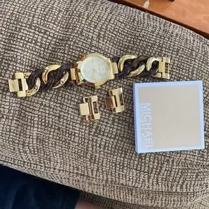 MICHAEL Michael Kors | Accessories | Michael Kors Chain Link  display picture 2